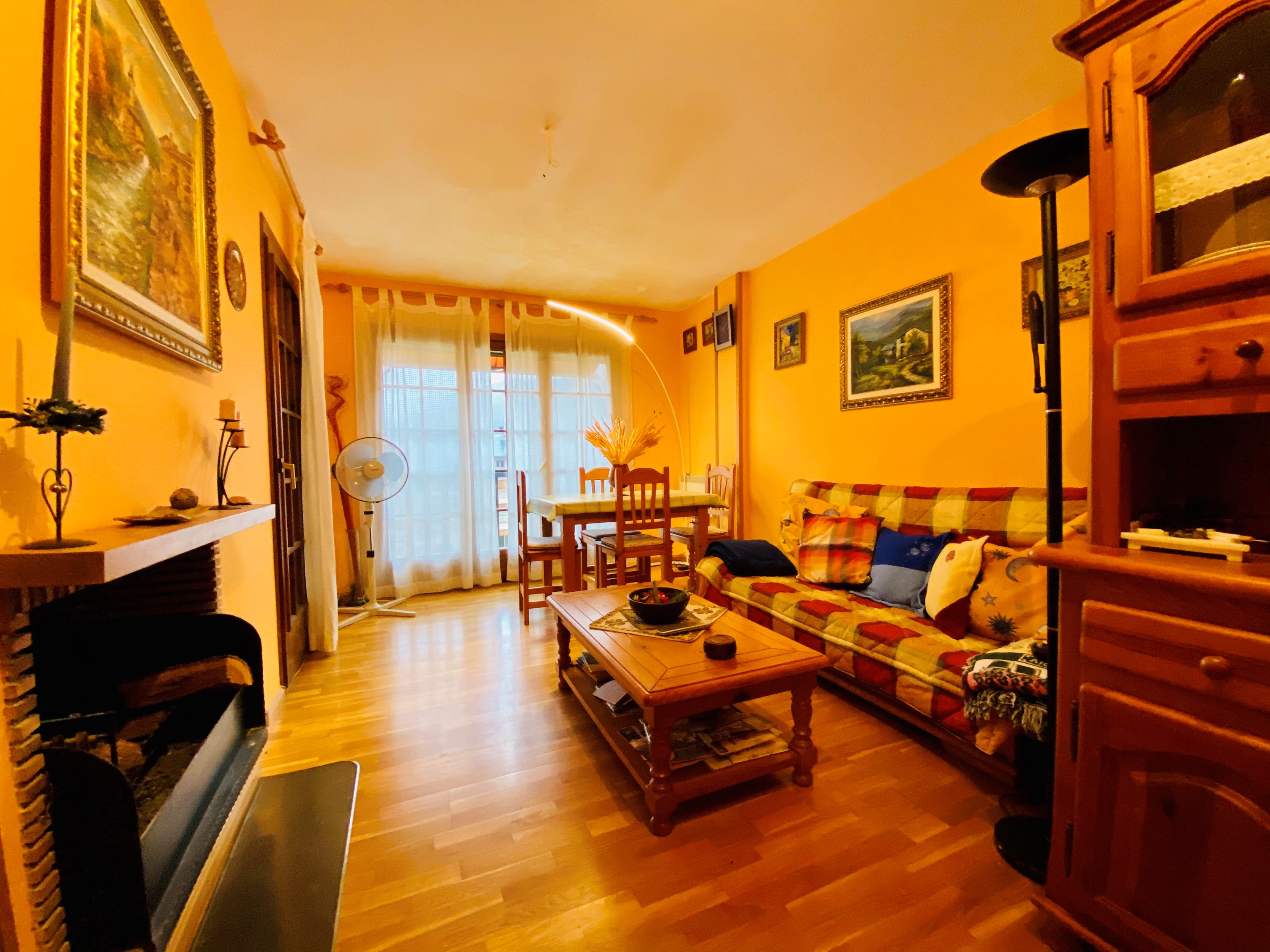 Apartment for sale in Rialp
